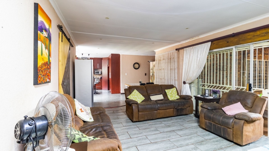 5 Bedroom Property for Sale in Cashan North West